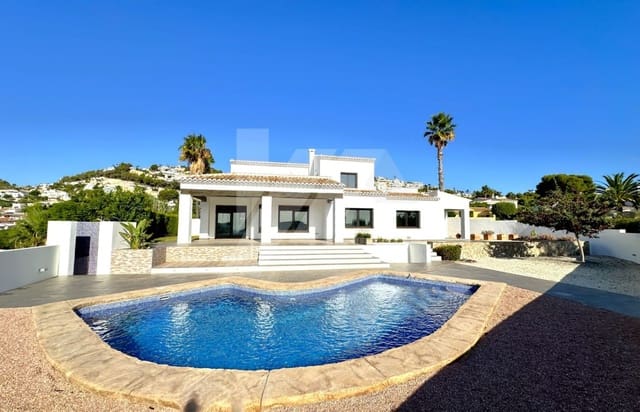 Chalet de 4 habitaciones en Benimeit - Tabaira, Teulada-Moraira en venta con piscina garaje - 1.440.000 € (Ref: 9810943)