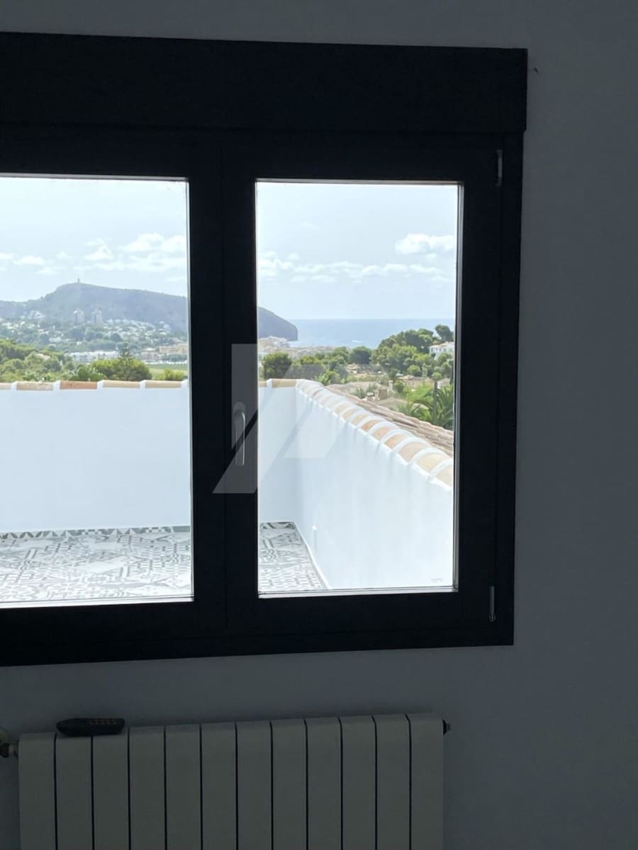 Chalet de 4 habitaciones en Moraira en venta con piscina garaje - 1.440.000 € (Ref: 9810943)