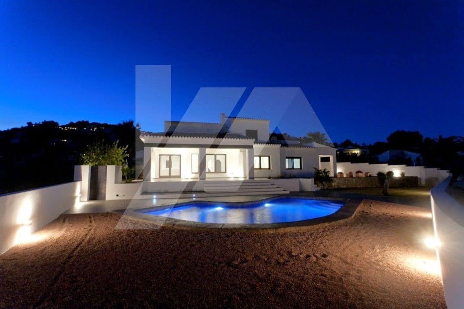 Chalet de 4 habitaciones en Moraira en venta con piscina garaje - 1.440.000 € (Ref: 9810943)