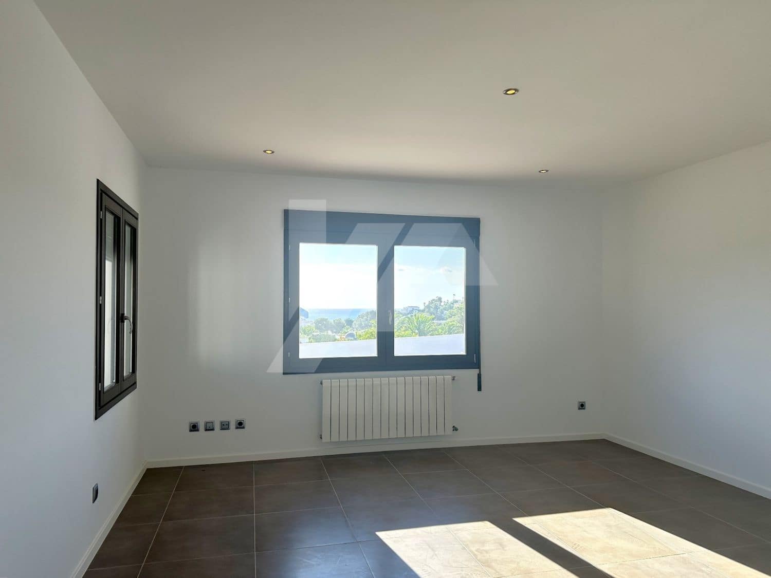 Chalet de 4 habitaciones en Moraira en venta con piscina garaje - 1.440.000 € (Ref: 9810943)
