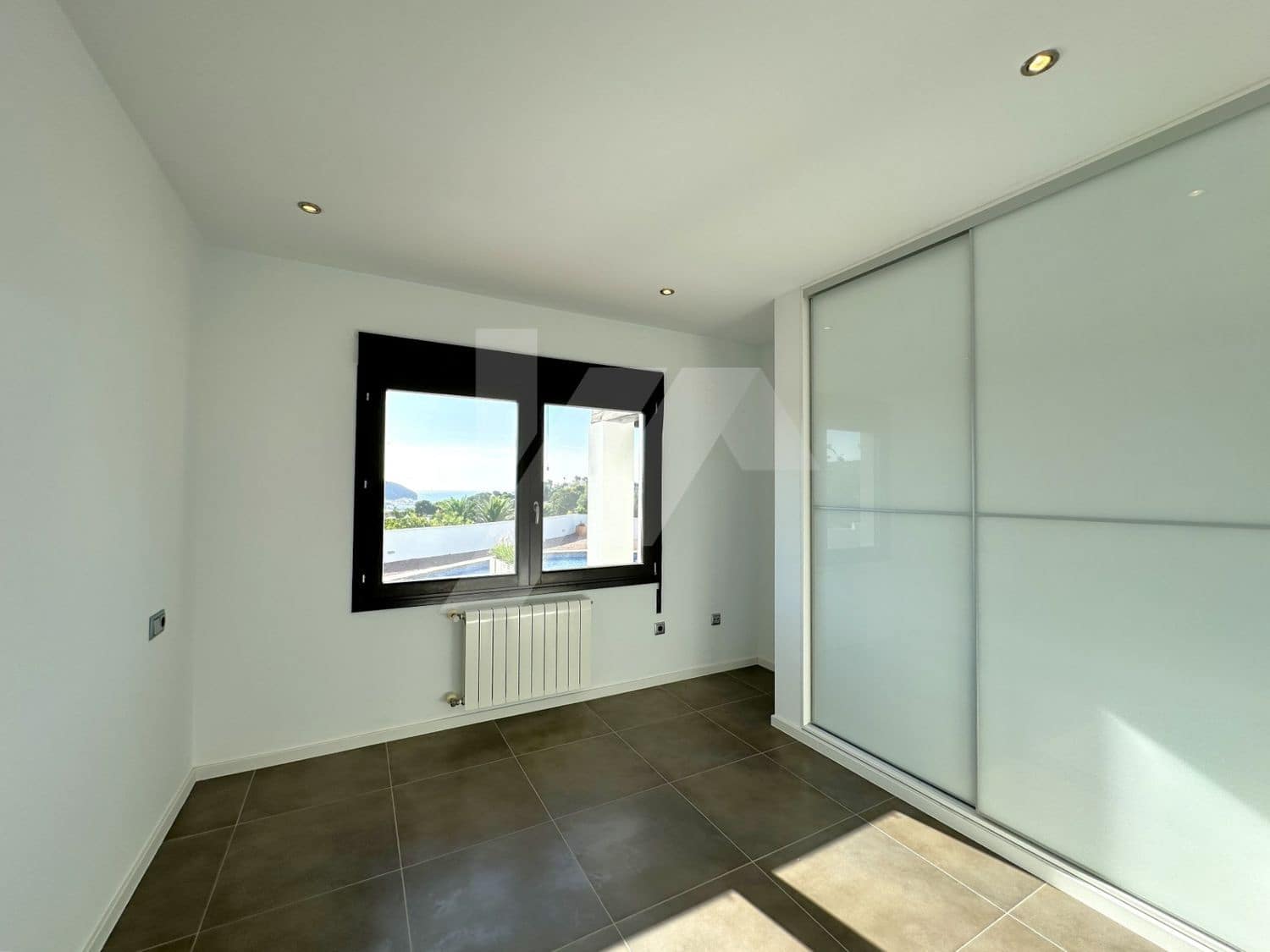 Chalet de 4 habitaciones en Moraira en venta con piscina garaje - 1.440.000 € (Ref: 9810943)