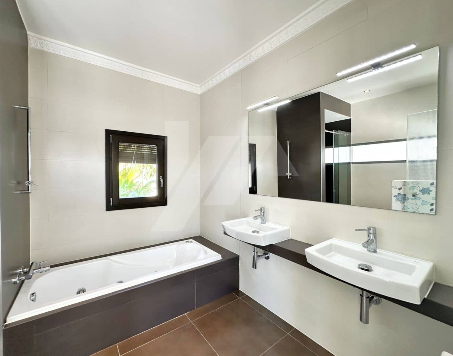 Chalet de 4 habitaciones en Moraira en venta con piscina garaje - 1.440.000 € (Ref: 9810943)