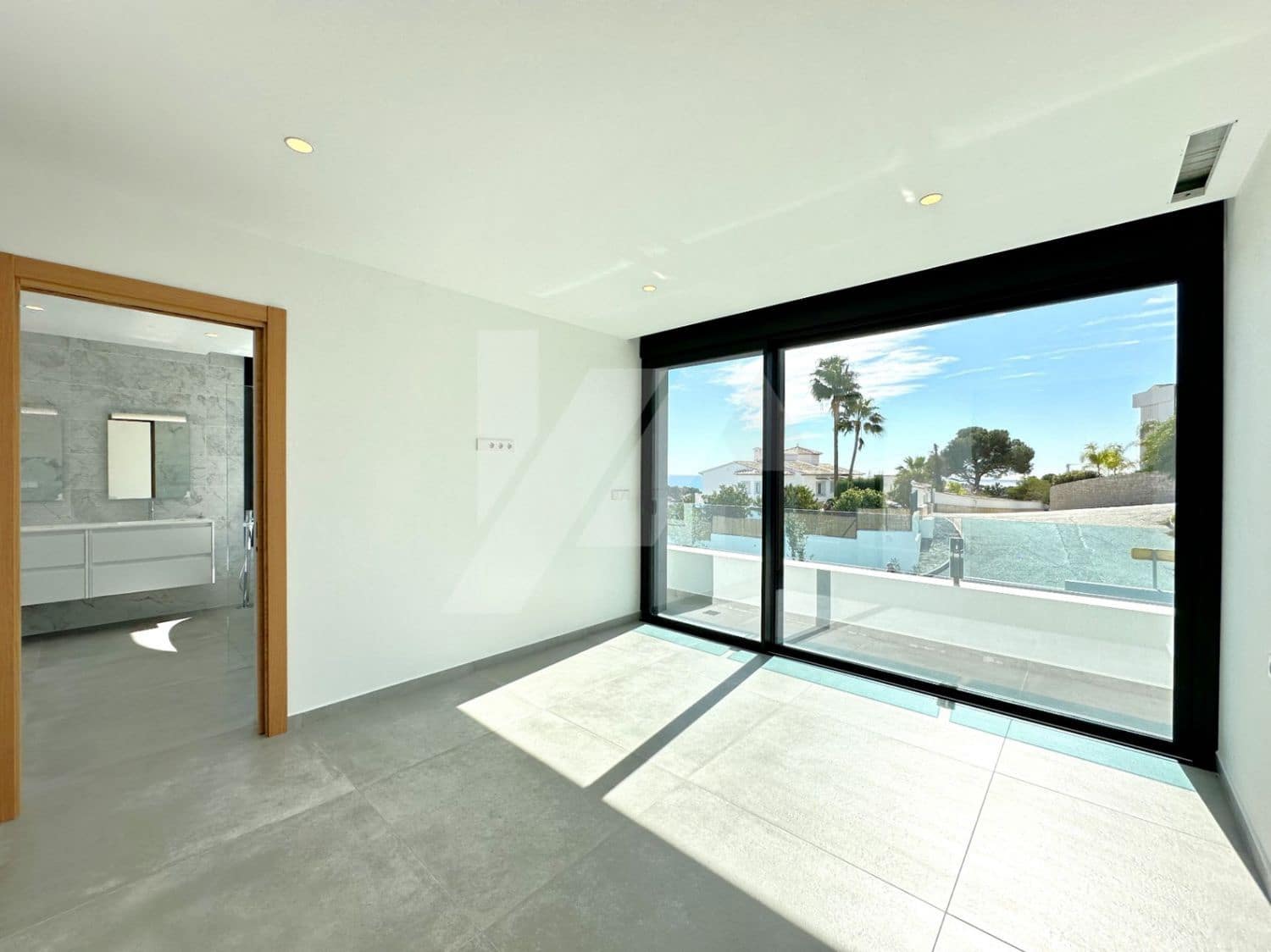 4 bedroom Villa for sale in Teulada - € 1,850,000 (Ref: 9822043)