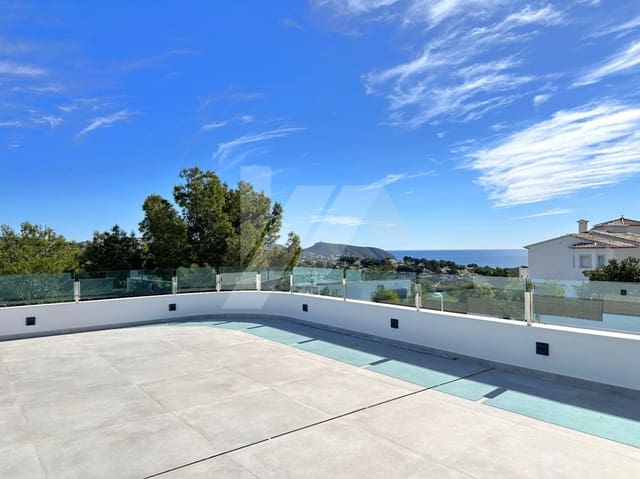 4 soveværelse Villa til salg i Teulada Pueblo, Teulada-Moraira med swimmingpool garage - € 1.850.000 (Ref: 9822043)