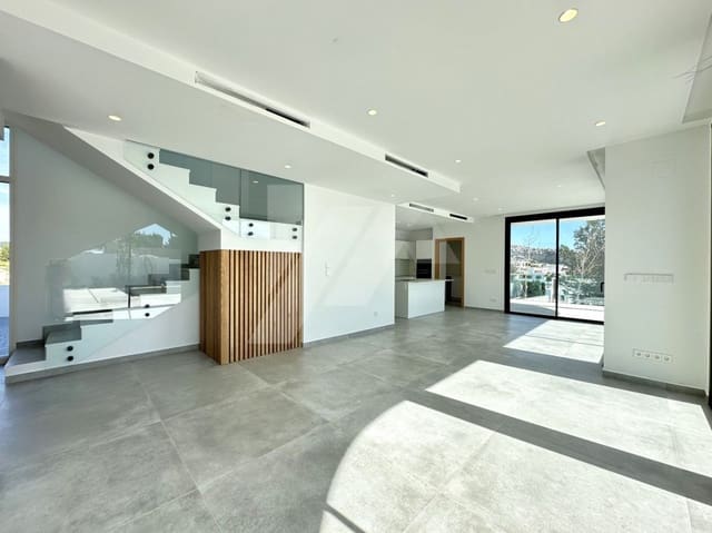 4 soveværelse Villa til salg i Teulada Pueblo, Teulada-Moraira med swimmingpool garage - € 1.850.000 (Ref: 9822043)