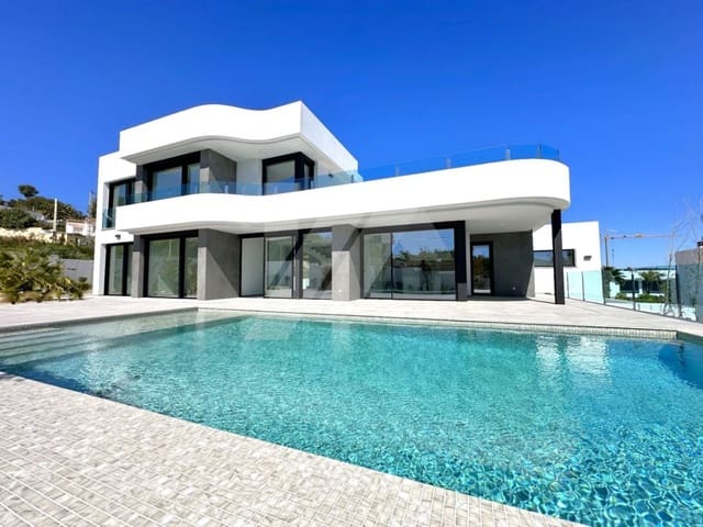 4 soveværelse Villa til salg i Teulada Pueblo, Teulada-Moraira med swimmingpool garage - € 1.850.000 (Ref: 9822043)