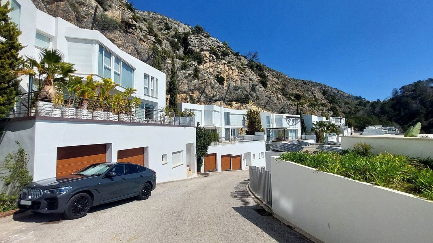 4 bedroom Villa for sale in Altea la Vella with pool garage - € 2,146,000 (Ref: 9826142)