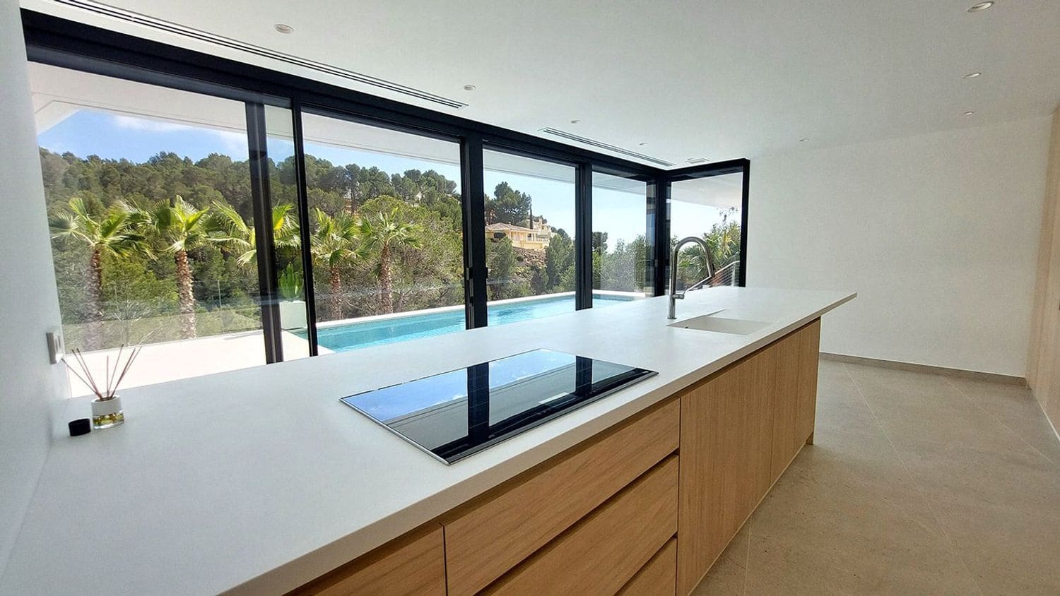 4 bedroom Villa for sale in Altea la Vella with pool garage - € 2,250,000 (Ref: 9826144)