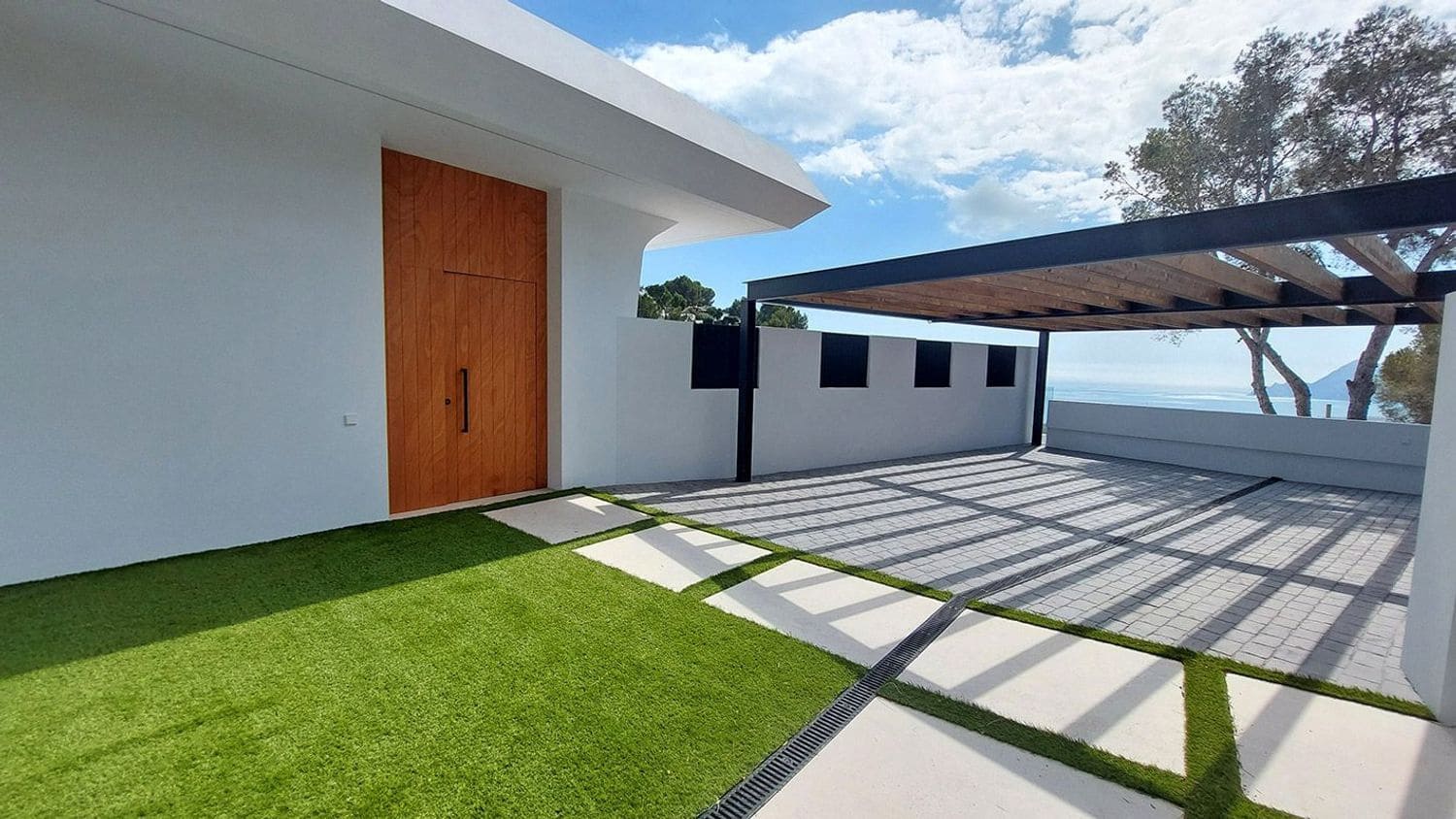4 bedroom Villa for sale in Altea la Vella with pool garage - € 2,250,000 (Ref: 9826144)