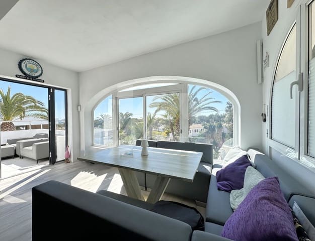 2 sypialnia Willa na sprzedaż w Teulada Pueblo, Teulada-Moraira z basenem garażem - 799 999 € (Ref: 9828306)