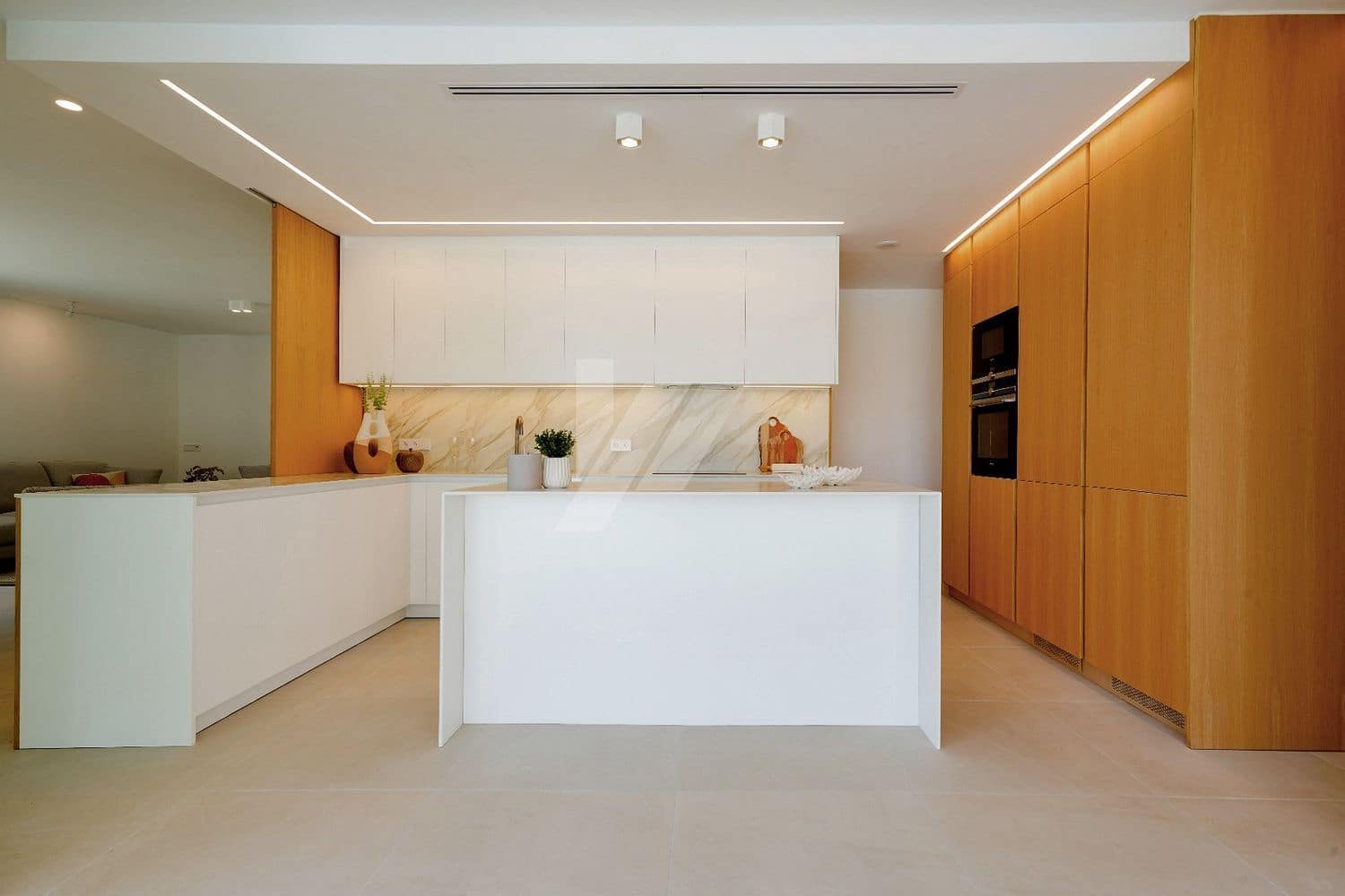 4 bedroom Villa for sale in Moraira with pool garage - € 1,499,000 (Ref: 9830746)