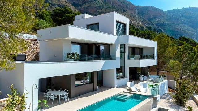 3 Zimmer Villa zu verkaufen in Altea la Vella, Altea mit Pool Garage - 2.257.550 € (Ref: 9833307)
