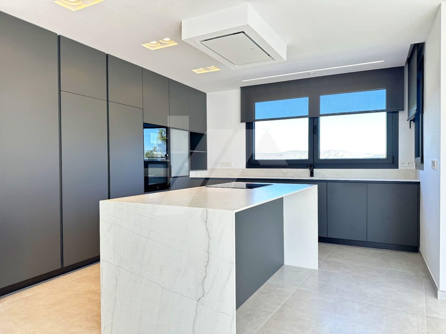 3 sypialnia Willa na sprzedaż w Teulada z basenem garażem - 2 250 000 € (Ref: 9844778)