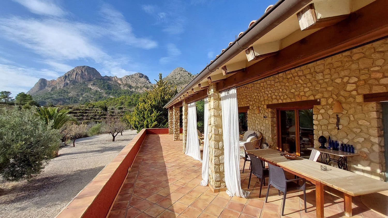 5 chambre Finca/Maison de Campagne à vendre à Finestrat avec piscine garage - 895 000 € (Ref: 9864109)