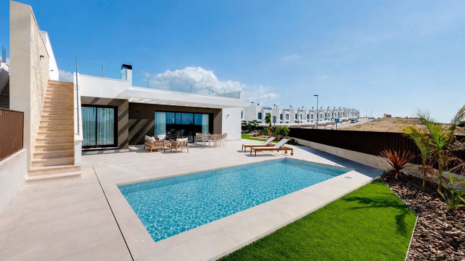 3 soverom Villa til salgs i Muchamiel / Mutxamel med svømmebasseng garasje - € 570 000 (Ref: 9953784)