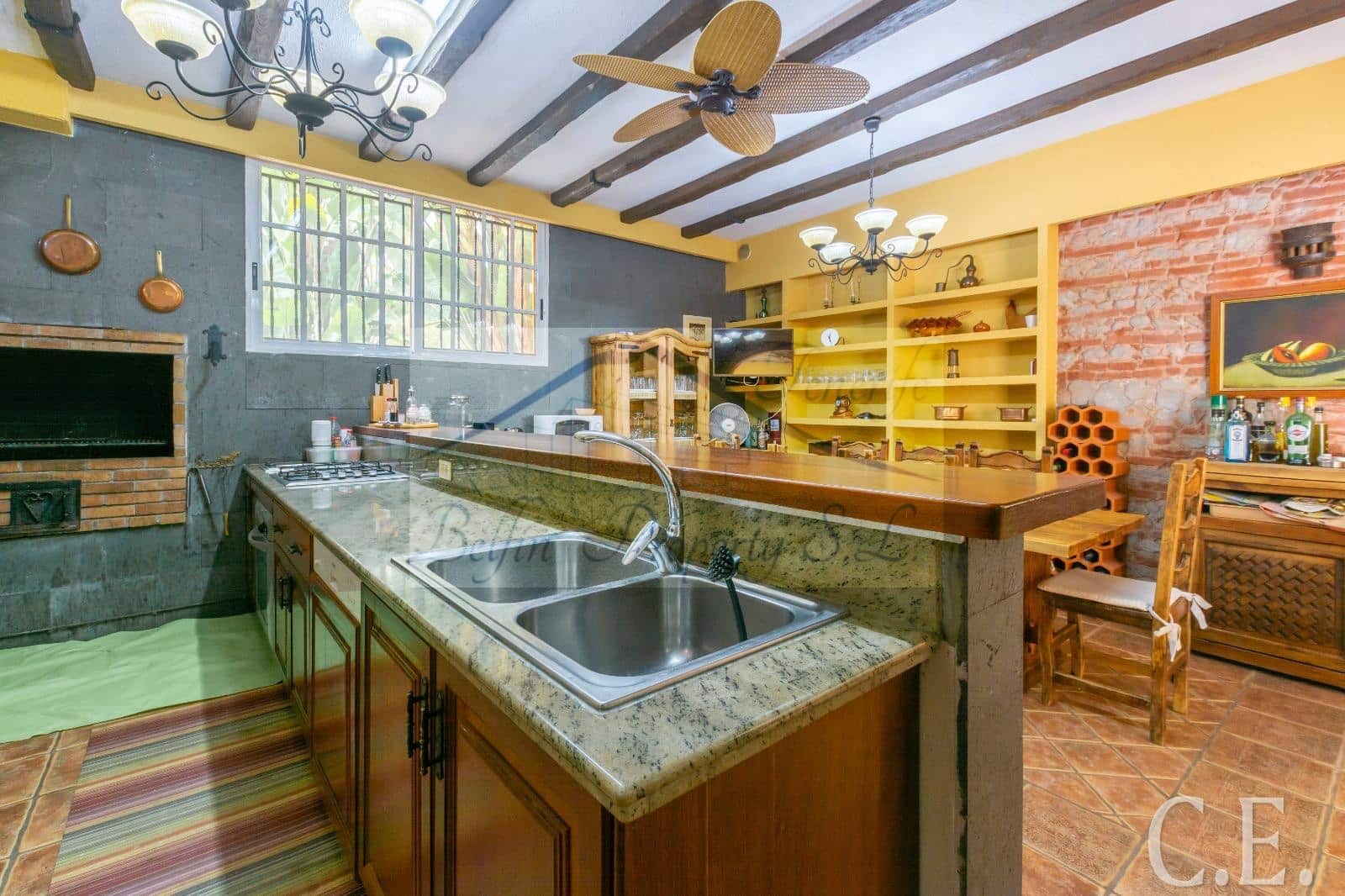 5 soverom Finca/Herregård til salgs i San Miguel de Abona med svømmebasseng - € 895 000 (Ref: 8383966)