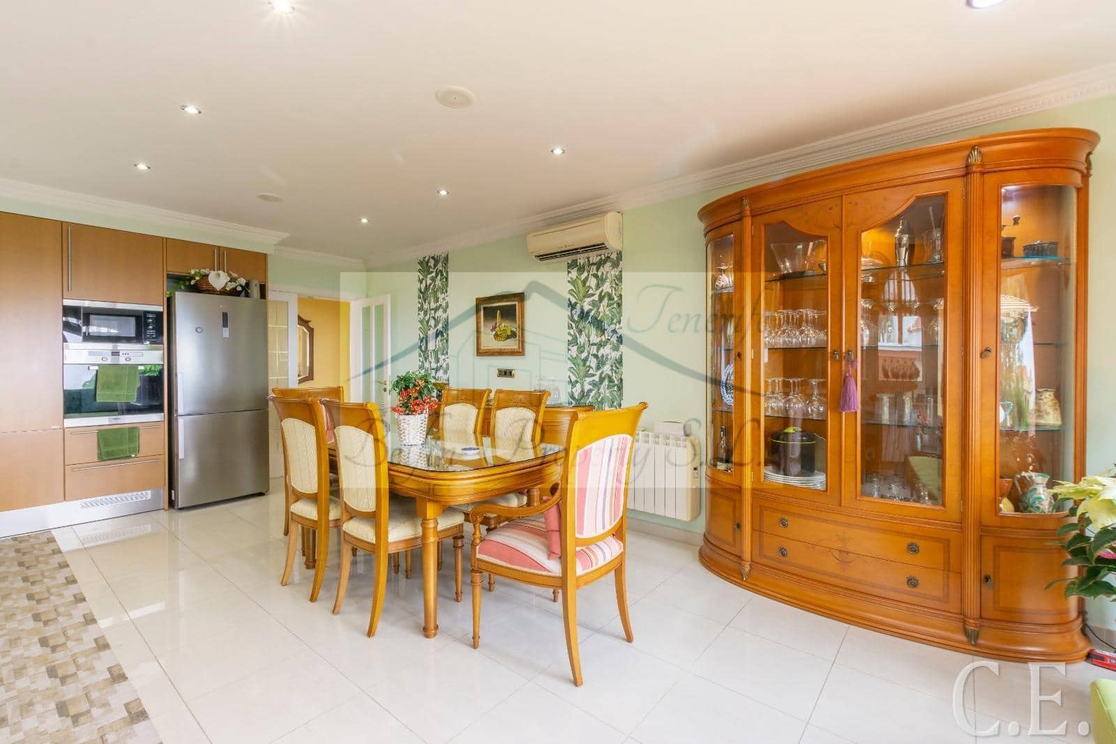 5 soverom Finca/Herregård til salgs i San Miguel de Abona med svømmebasseng - € 895 000 (Ref: 8383966)