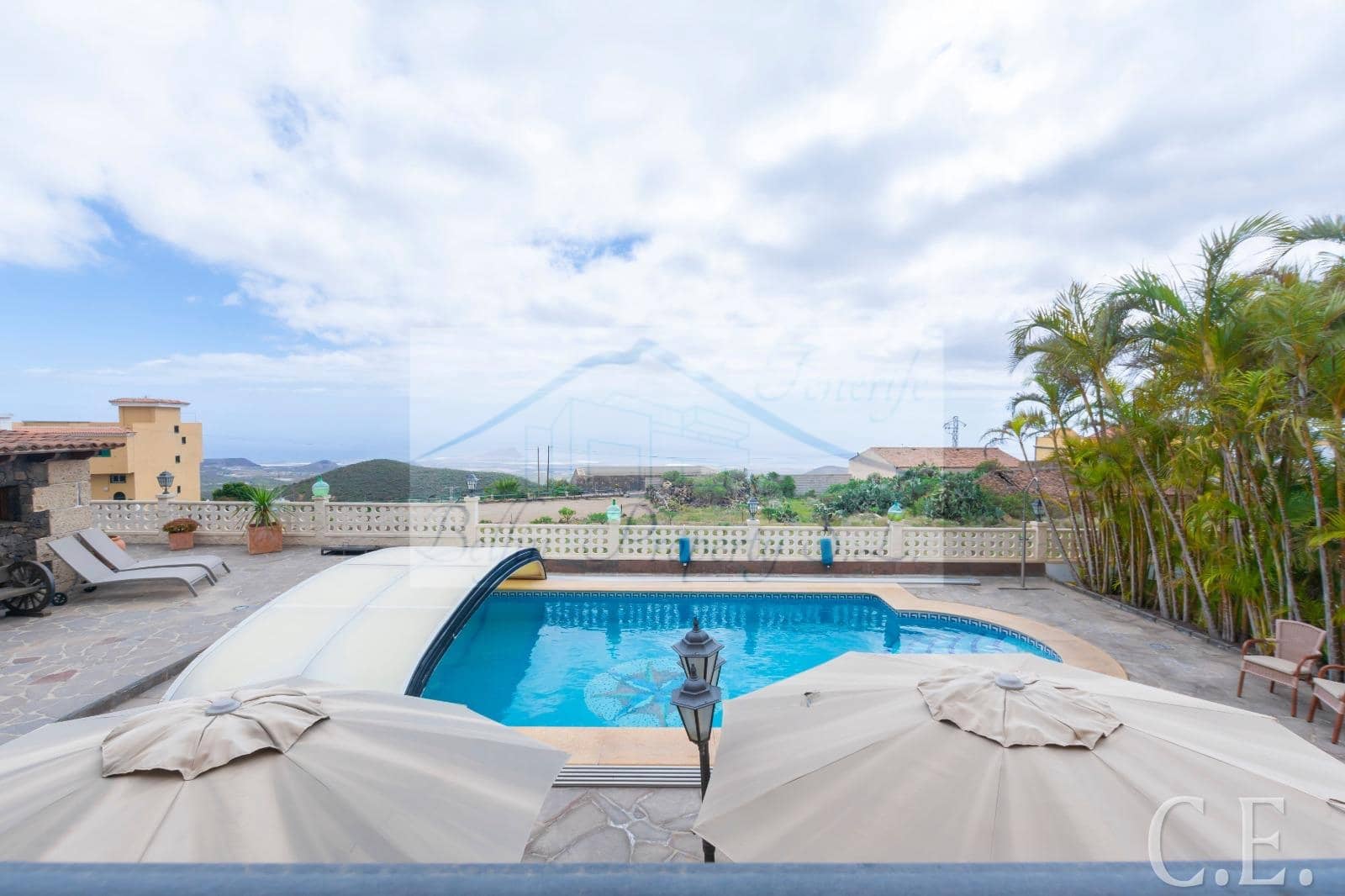 5 soverom Finca/Herregård til salgs i San Miguel de Abona med svømmebasseng - € 895 000 (Ref: 8383966)