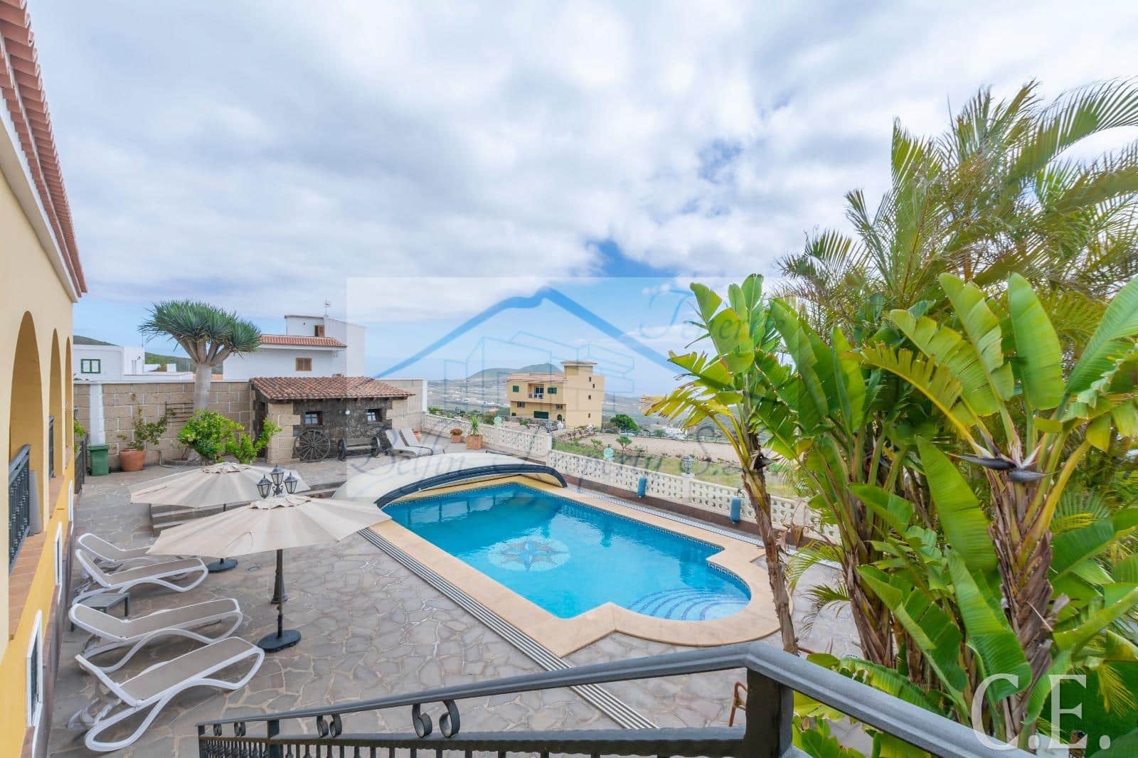 5 soverom Finca/Herregård til salgs i San Miguel de Abona med svømmebasseng - € 895 000 (Ref: 8383966)