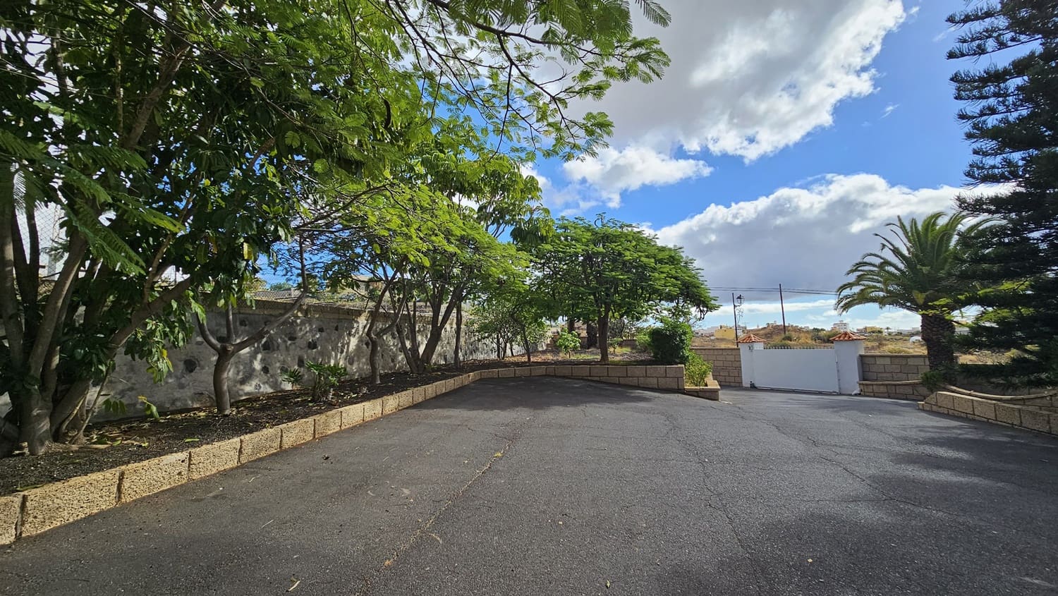 4 soveværelse Villa til salg i San Miguel de Abona med swimmingpool - € 1.280.000 (Ref: 8533124)