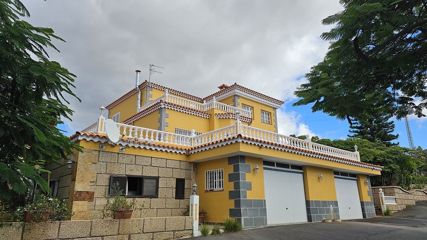 4 soveværelse Villa til salg i San Miguel de Abona med swimmingpool - € 1.280.000 (Ref: 8533124)