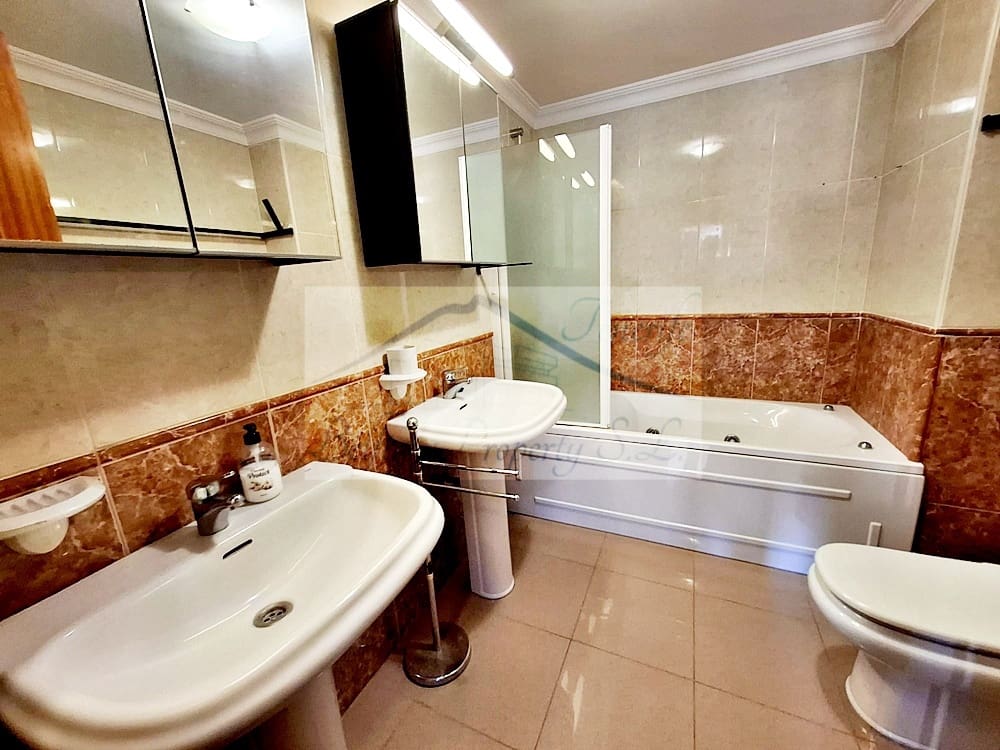 3 chambre Maison de Ville à vendre à El Madronal - 440 000 € (Ref: 8816879)