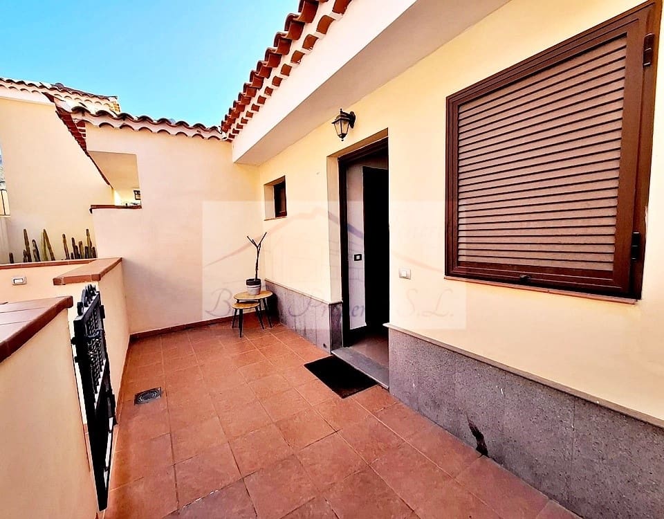 3 chambre Maison de Ville à vendre à El Madronal - 440 000 € (Ref: 8816879)