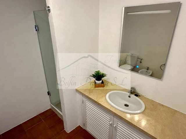 2 slaapkamer Appartement te koop in Puerto Santiago, Santiago del Teide met zwembad - € 450.000 (Ref: 8835798)