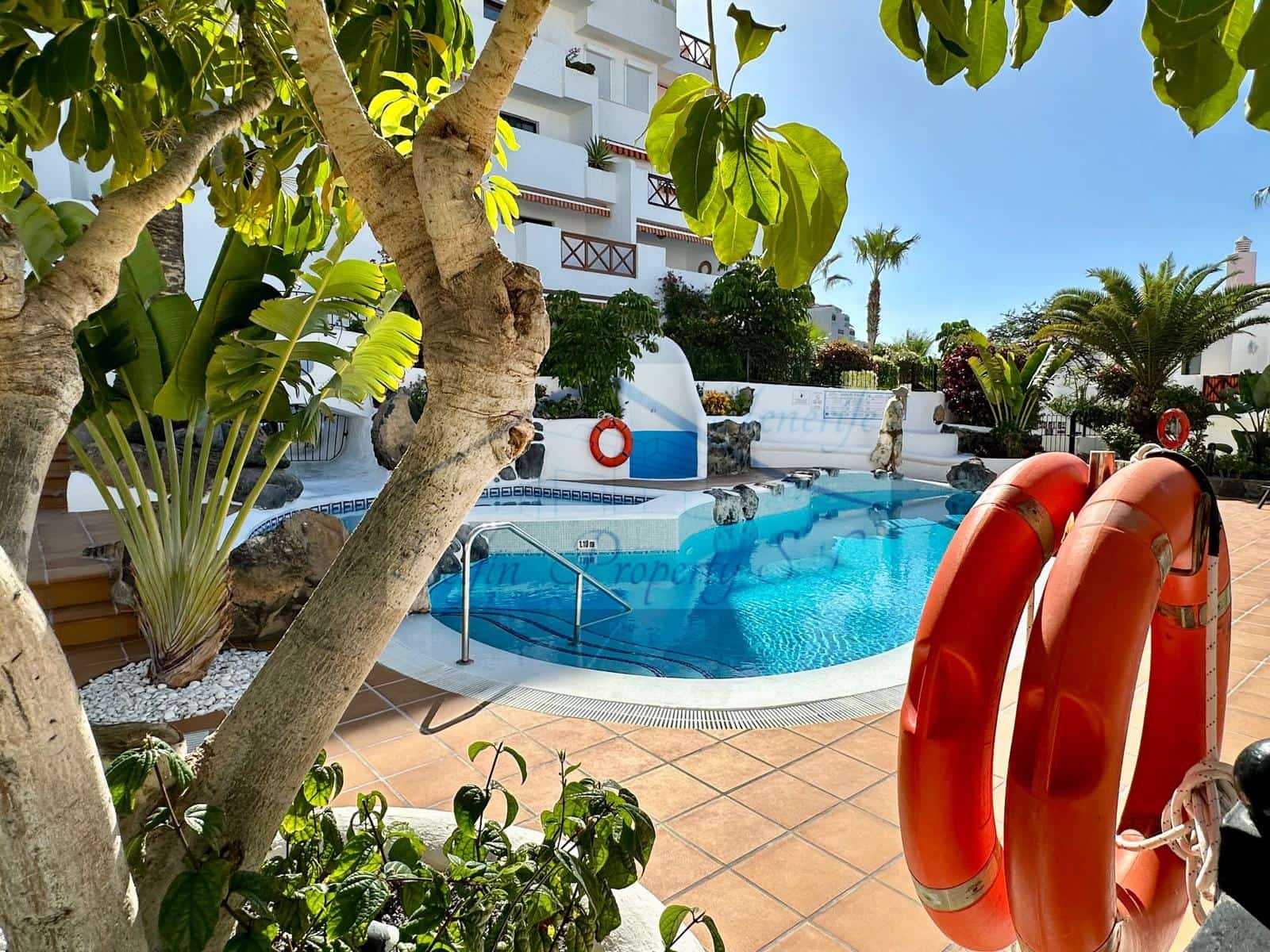 2 slaapkamer Appartement te koop in Puerto Santiago met zwembad - € 450.000 (Ref: 8835798)