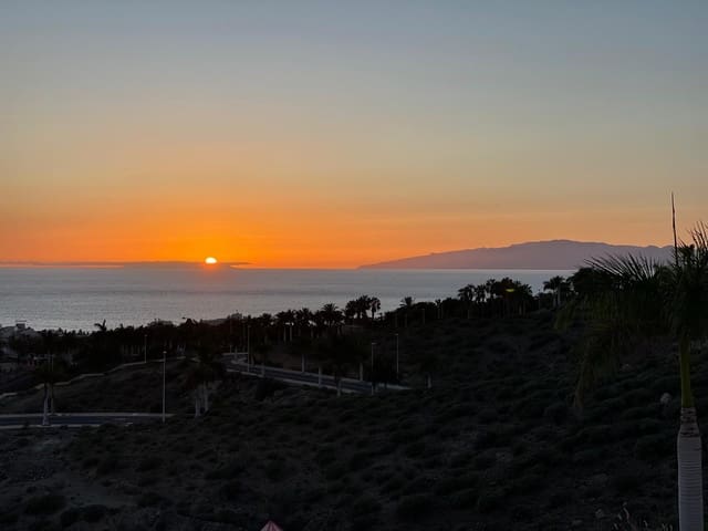 3 soveværelse Villa til salg i San Eugenio Alto, Adeje - € 1.900.000 (Ref: 9181959)