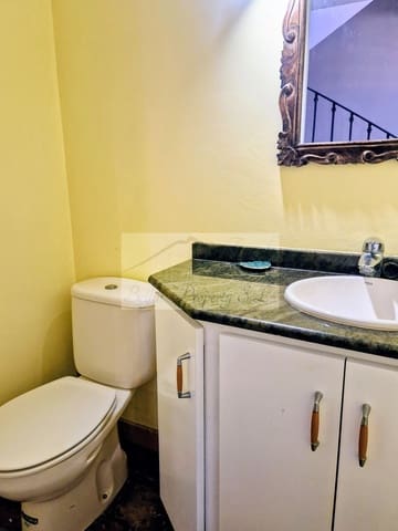 3 makuuhuone Omakotitalo myytävänä paikassa Abades, Arico - 375 000 € (Ref: 9393476)