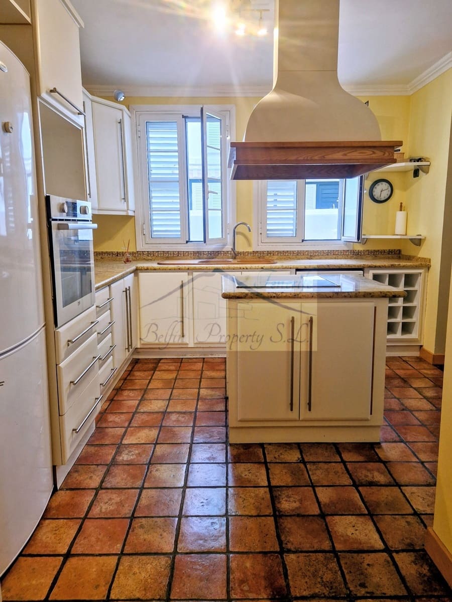 3 soverom Hus til salgs i Abades - € 375 000 (Ref: 9393476)