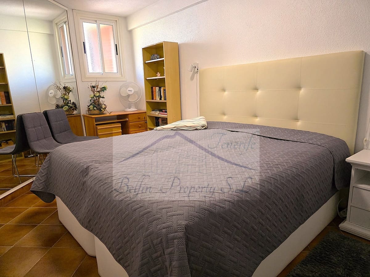 1 bedroom Apartment for sale in Costa Adeje with pool - € 275,000 (Ref: 9628344)