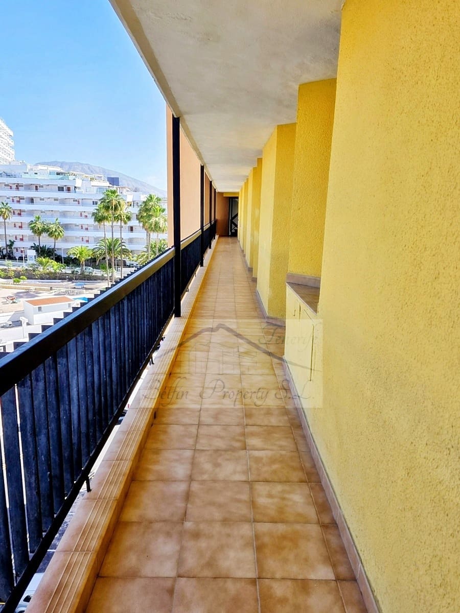 1 bedroom Apartment for sale in Costa Adeje with pool - € 275,000 (Ref: 9628344)