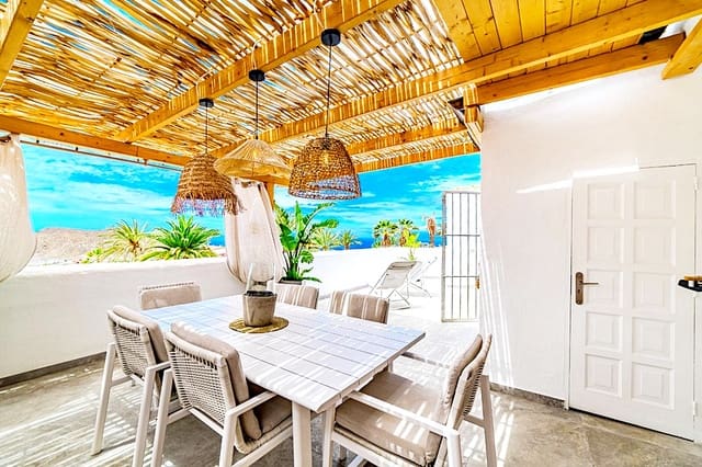 5 chambre Bungalow à vendre à Chayofa, Arona - 1 270 000 € (Ref: 9814084)