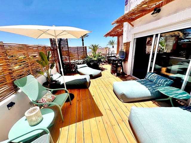 5 chambre Bungalow à vendre à Chayofa, Arona - 1 270 000 € (Ref: 9814084)