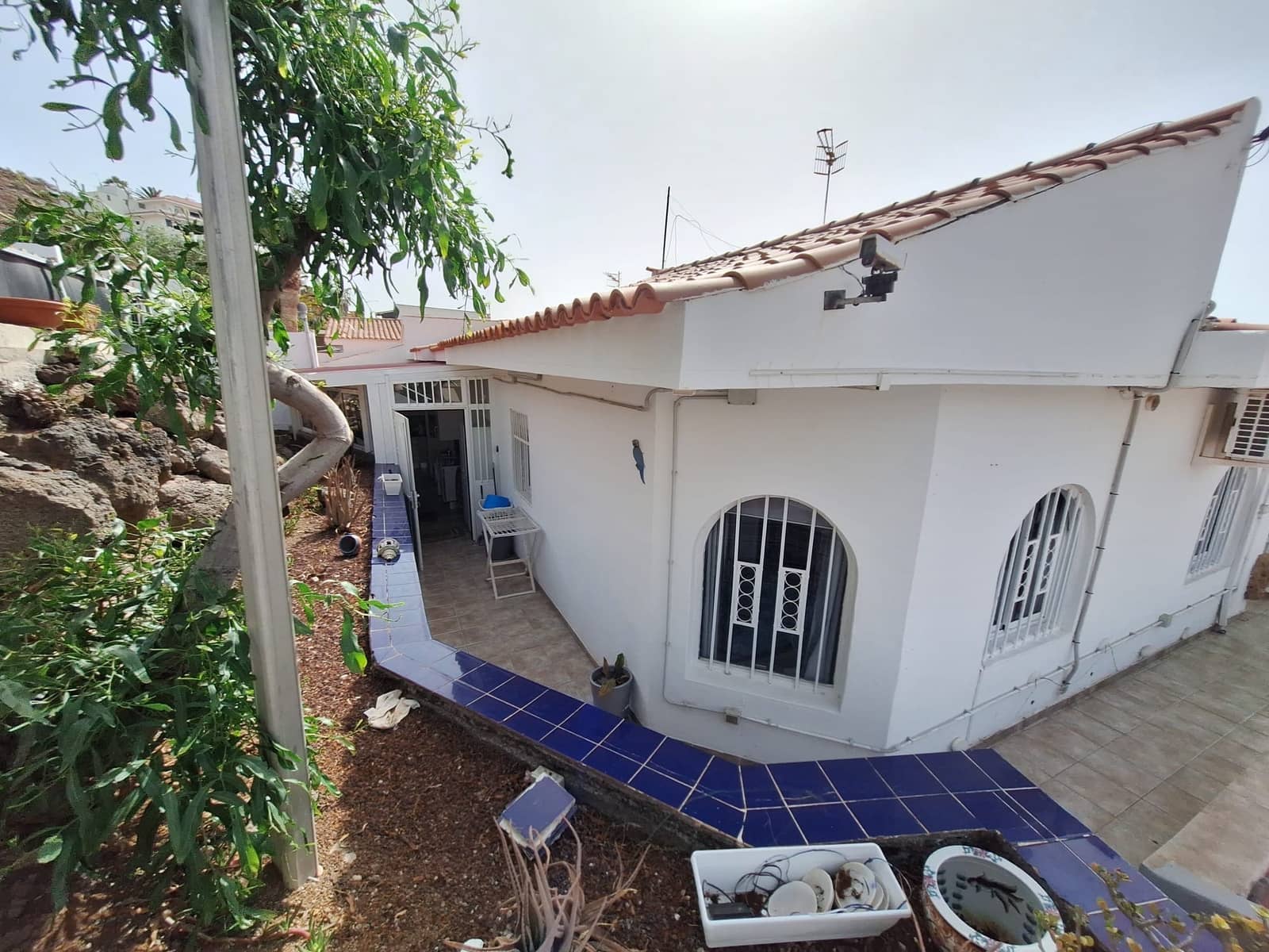 3 bedroom Villa for sale in Granadilla de Abona with pool - € 630,000 (Ref: 10026181)