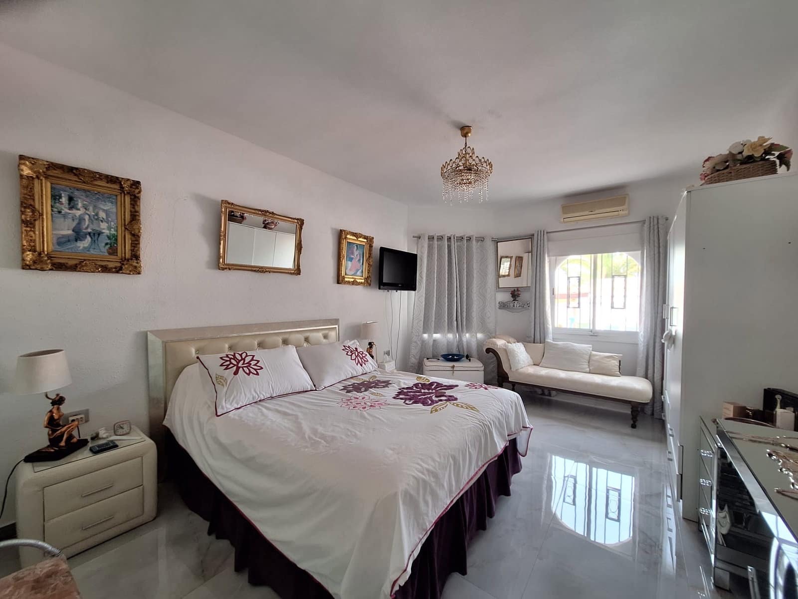 3 Zimmer Villa zu verkaufen in Granadilla de Abona mit Pool Garage - 630.000 € (Ref: 10026181)