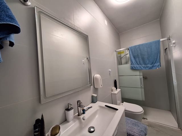 Chalet de 3 habitaciones en San Isidro de Abona, Granadilla de Abona en venta con piscina - 630.000 € (Ref: 10026181)