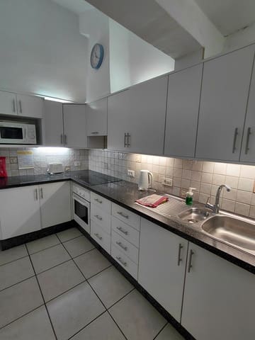 3 quarto Moradia para venda em Golf del Sur, San Miguel de Abona com piscina garagem - 420 000 € (Ref: 10043721)