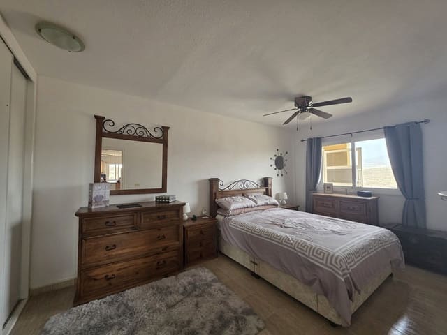 3 chambre Appartement à vendre à Costa del Silencio, Arona avec piscine - 339 000 € (Ref: 10091502)