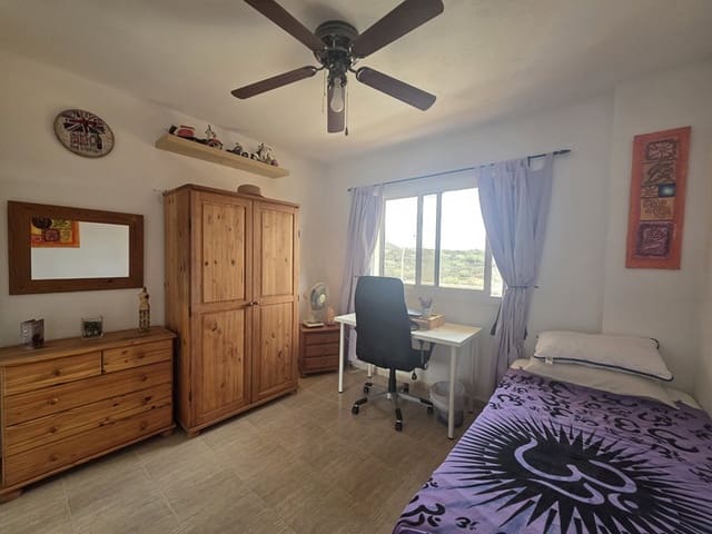 3 chambre Appartement à vendre à Costa del Silencio, Arona avec piscine - 339 000 € (Ref: 10091502)