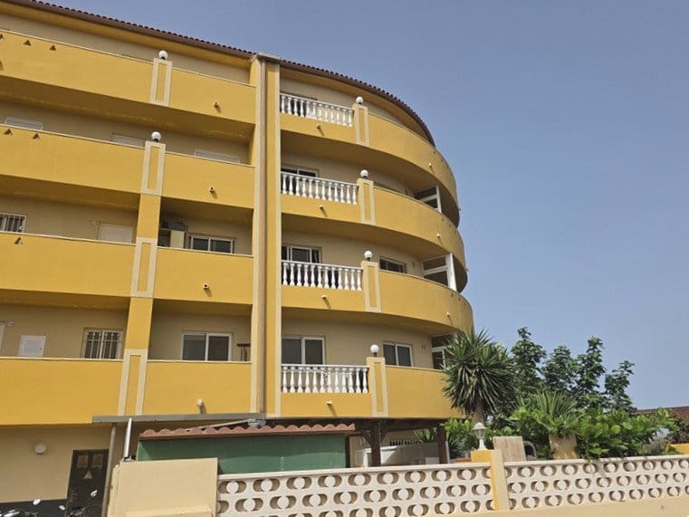 3 chambre Appartement à vendre à Costa del Silencio avec piscine - 339 000 € (Ref: 10091502)