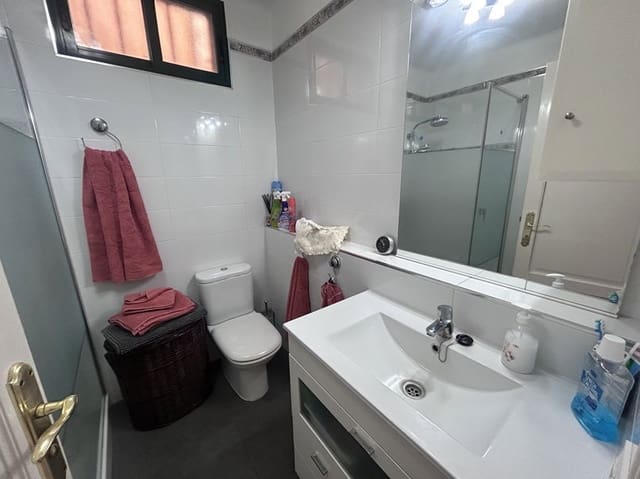 1 makuuhuone Huoneisto myytävänä paikassa Golf del Sur, San Miguel de Abona mukana uima-altaan - 245 000 € (Ref: 10098982)