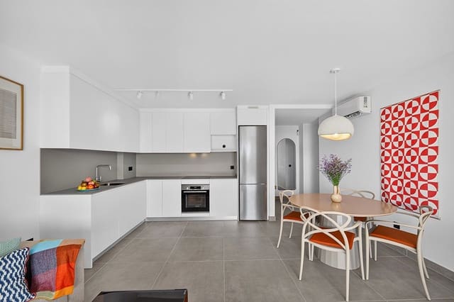 3 sovrum Lägenhet till salu i El Medano, Granadilla de Abona med pool garage - 590 000 € (Ref: 10130969)