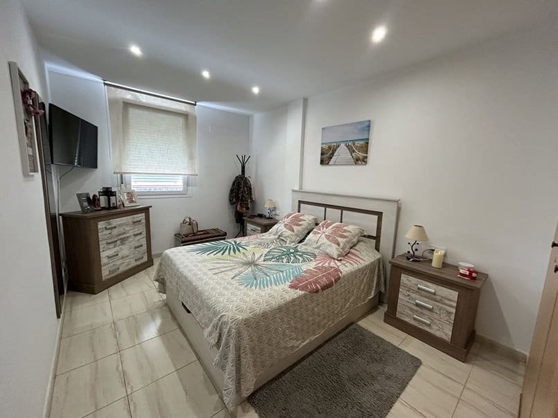 2 bedroom Apartment for sale in Amarilla Golf with pool garage - € 338,500 (Ref: 10135231)