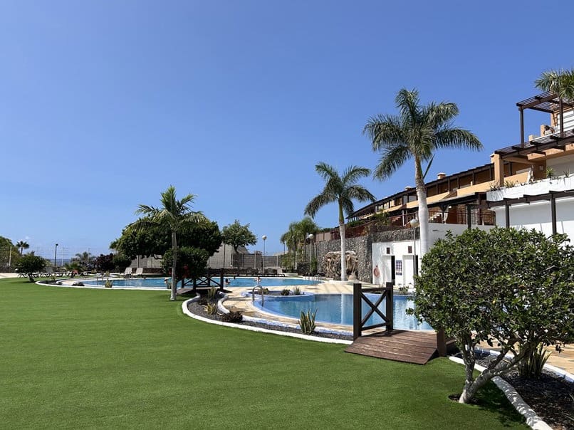 2 bedroom Apartment for sale in Amarilla Golf with pool garage - € 338,500 (Ref: 10135231)