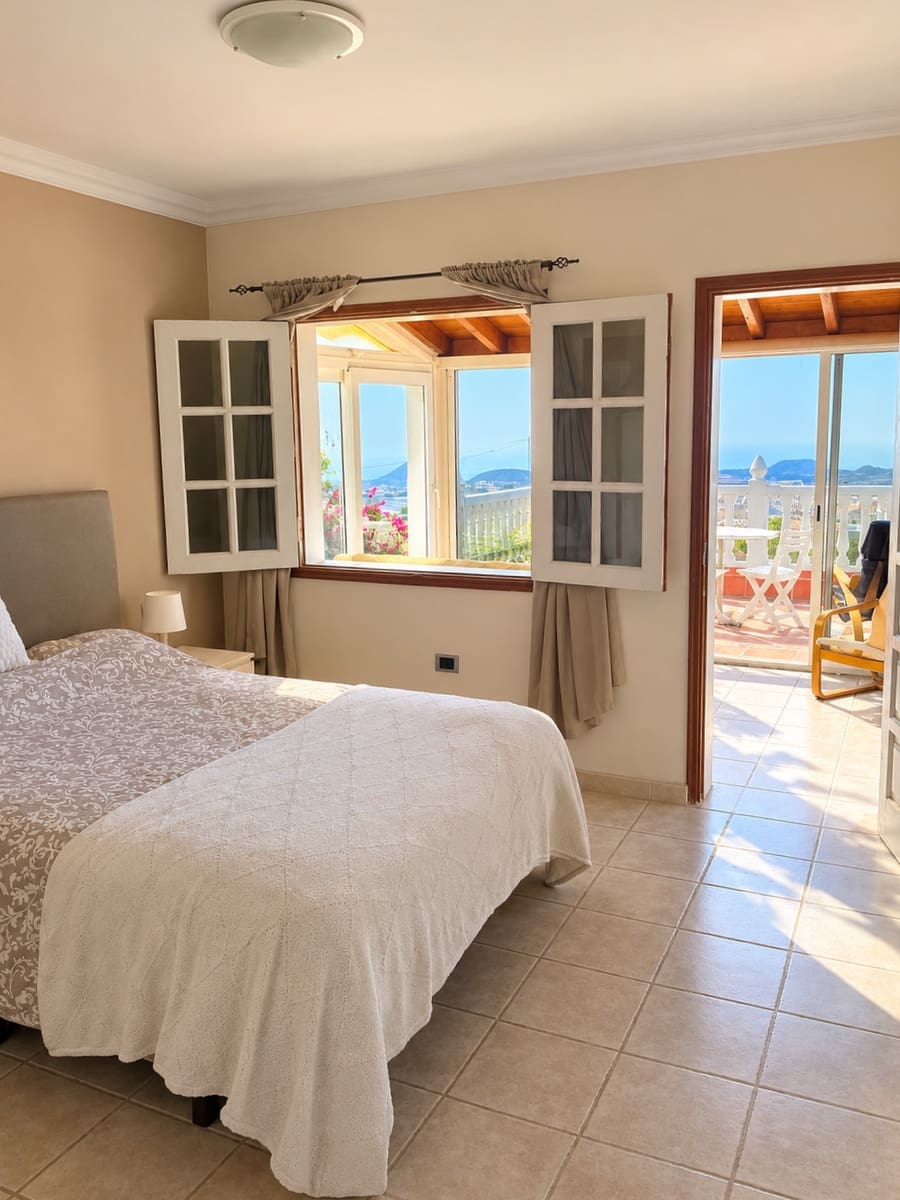 4 quarto Quinta/Casa Rural para venda em Valle de San Lorenzo com piscina garagem - 895 000 € (Ref: 10145414)