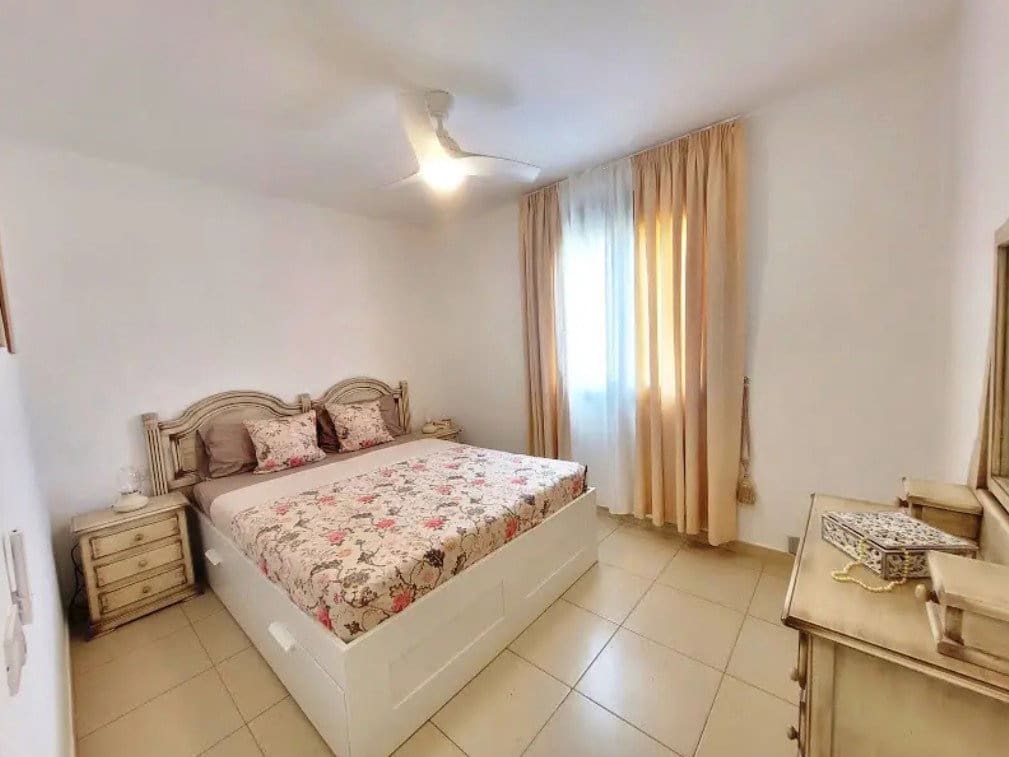 3 bedroom Apartment for sale in Amarilla Golf with pool garage - € 355,200 (Ref: 10147942)