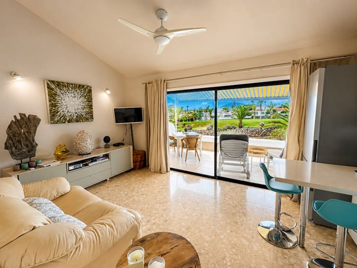 1 soveværelse Lejlighed til salg i Amarilla Golf med swimmingpool garage - € 225.000 (Ref: 10160280)